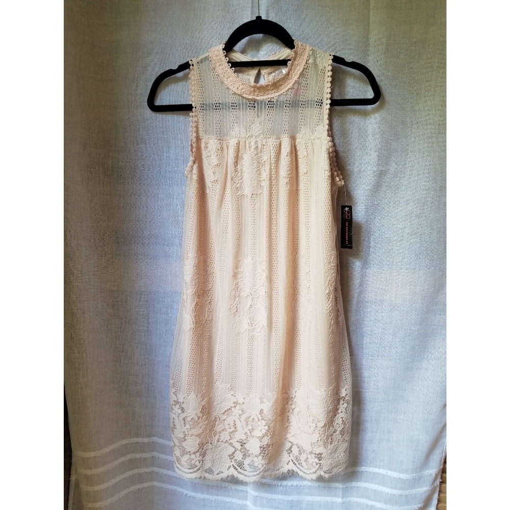 No Boundaries lace dress